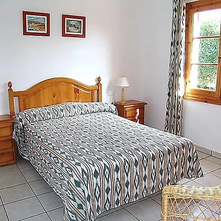 Holiday Villas Cala'n Bosch V3d St 03 *